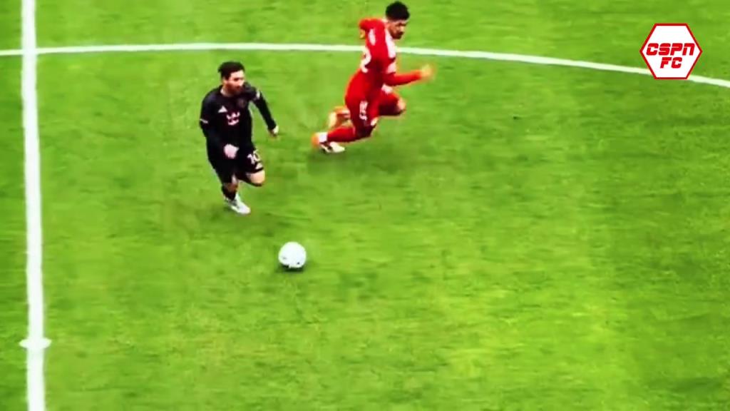 球王的影響力！實(shí)拍：全場(chǎng)6.2萬(wàn)觀(guān)眾高呼梅西是什么效果？