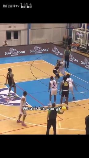 一分變兩分！這哥們得感謝5號為他成就了名場面！